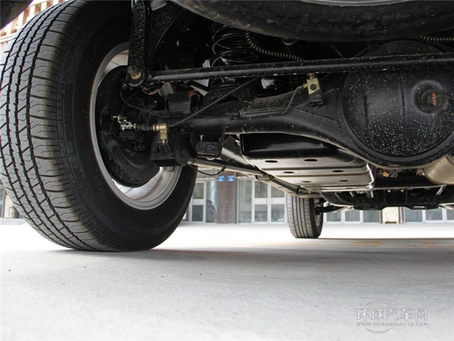 2014款 探索版 2.0T 柴油4X2超豪華型