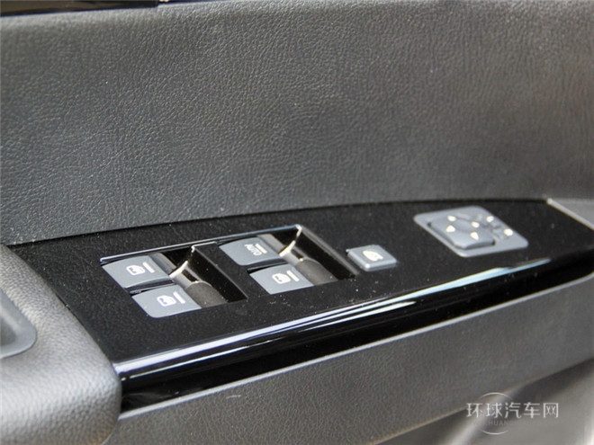 2014款 探索版 2.0T 柴油4X2超豪華型