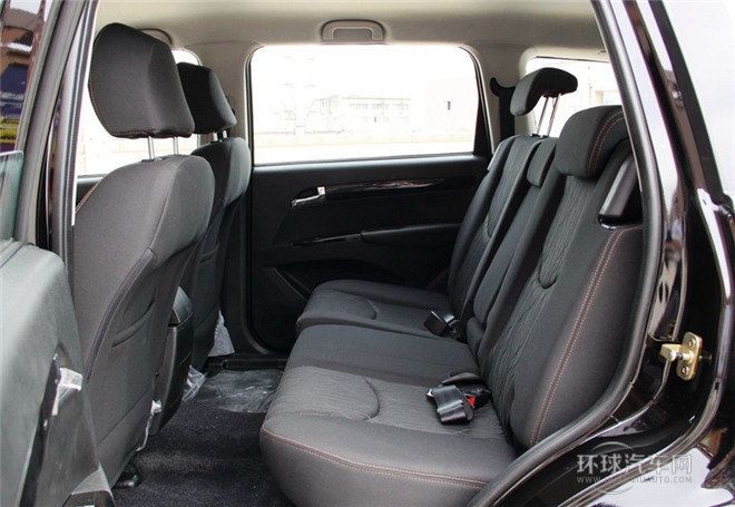 2014款 探索版 2.0T 柴油4X2超豪華型