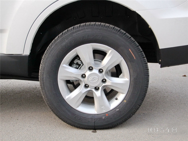 2014款 探索版 2.0T 柴油4X2豪華型