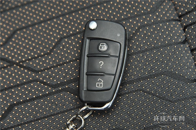 2014款 探索版 2.0T 柴油4X4超豪華型