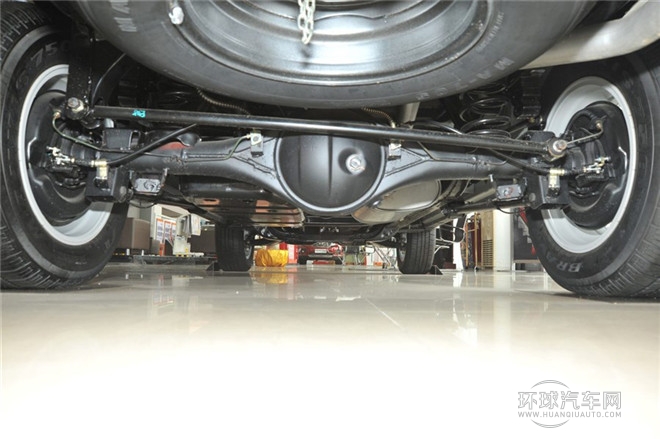 2014款 探索版 2.0T 柴油4X4超豪華型