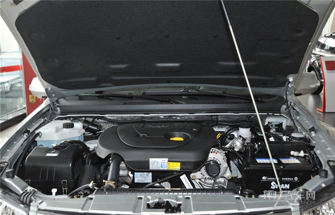 2014款 探索版 2.0T 柴油4X4超豪華型