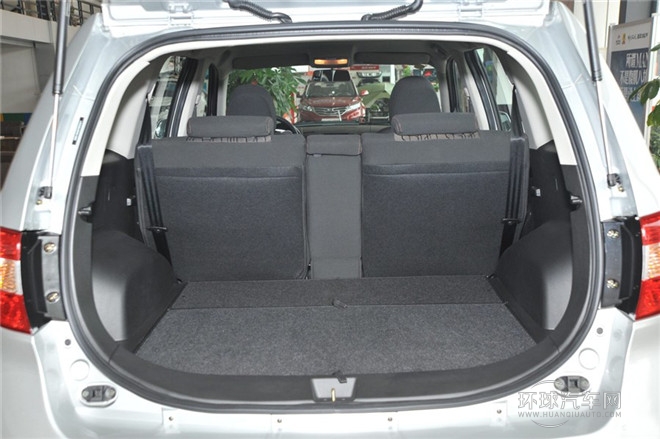 2014款 探索版 2.0T 柴油4X4超豪華型