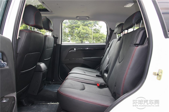 2014款 探索版 2.0T 汽油4x2超豪華型