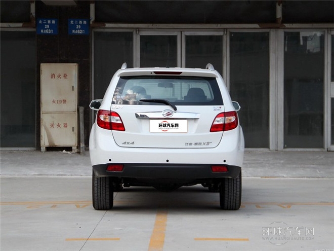 2014款 探索版 2.0T 汽油4x4豪華型