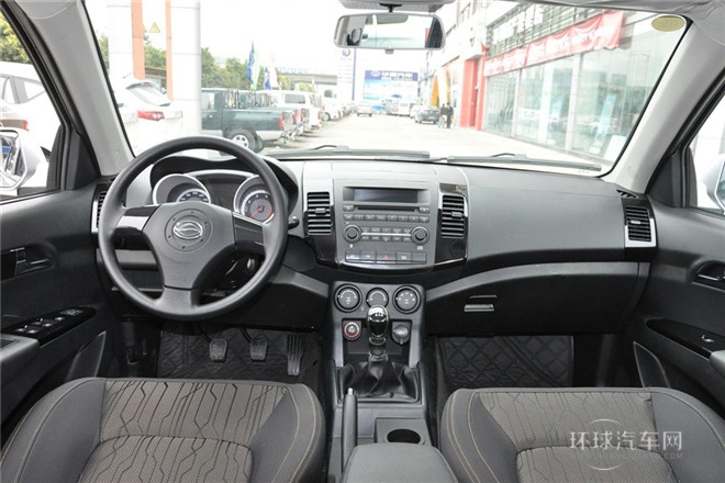 2014款 探索版 2.4L 汽油4X2超豪華型