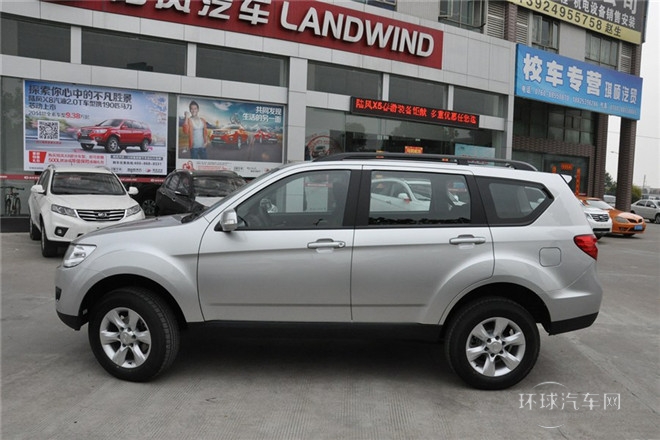 2014款 探索版 2.4L 汽油4X2超豪華型