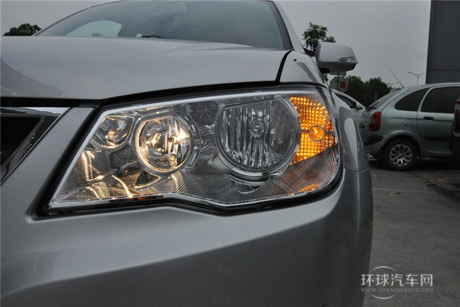 2014款 探索版 2.4L 汽油4X2超豪華型