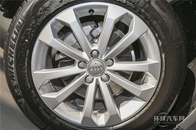 2015款 35 TFSI 標(biāo)準(zhǔn)型