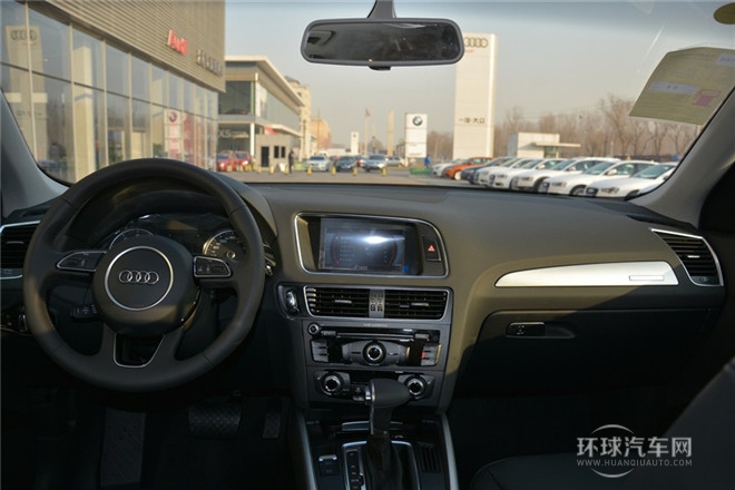 2015款 35 TFSI 標(biāo)準(zhǔn)型