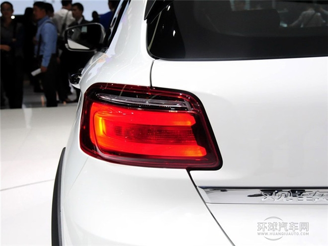 2015款 都市SUV 1.6T 自動型動派增強型