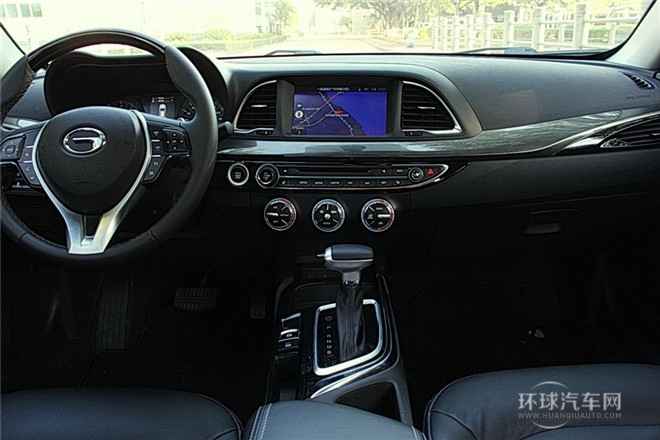 2015款 1.8T 自動精英型