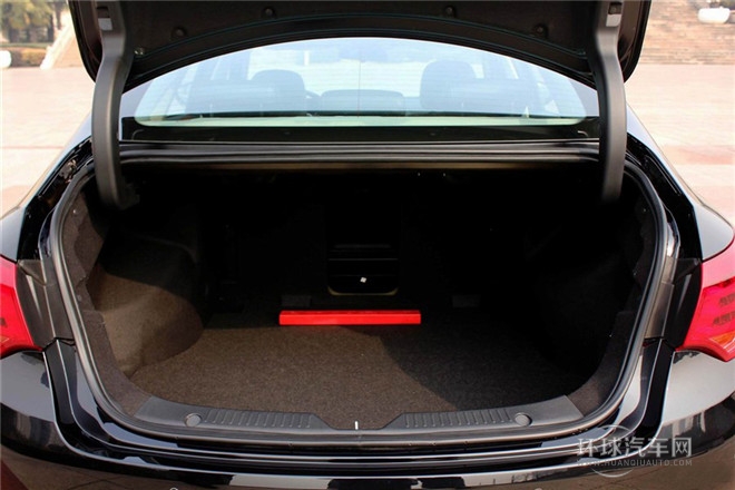 2015款 1.8T 自動舒適型