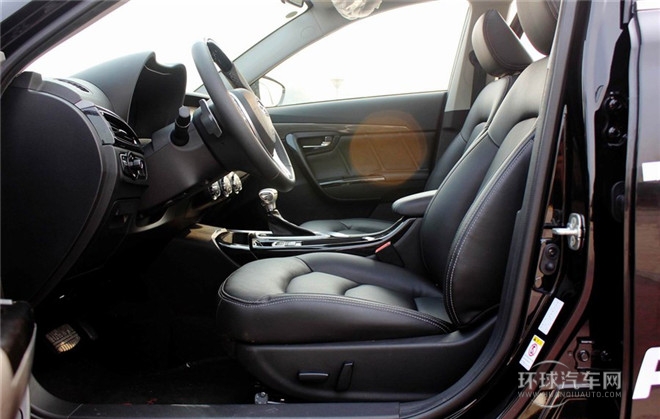 2015款 1.8T 自動(dòng)舒適型