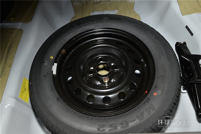 2015款 1.6L 手動樂購版