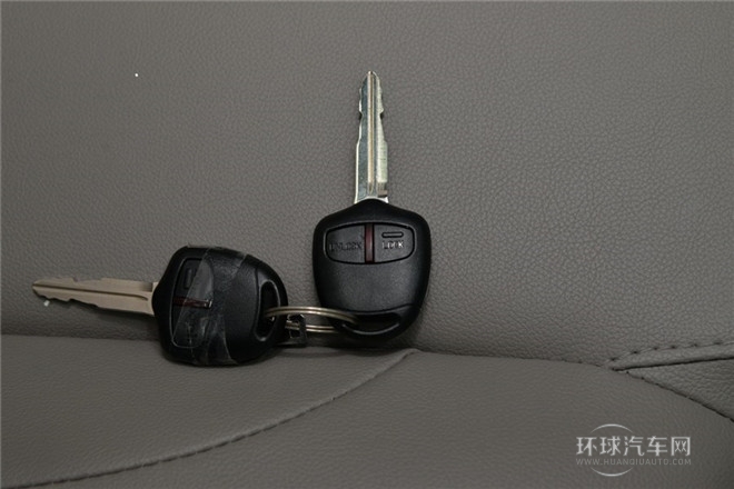 2015款 1.6L 手動(dòng)樂(lè)購(gòu)版