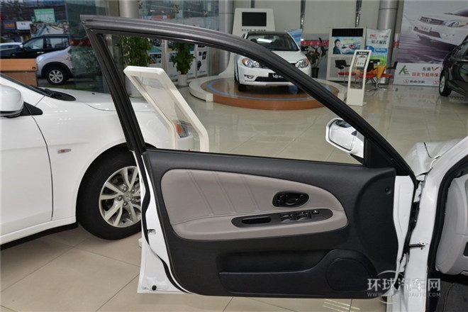 2015款 1.6L 手動樂購版