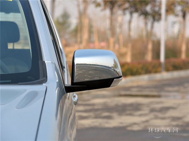 2015款 2.5T兩驅(qū) 手動豪華型