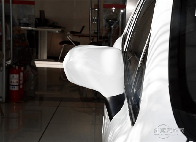 2015款 1.8L EXI 自動