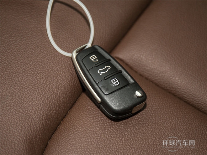 2015款 Limousine 40 TFSI 自動豪華型