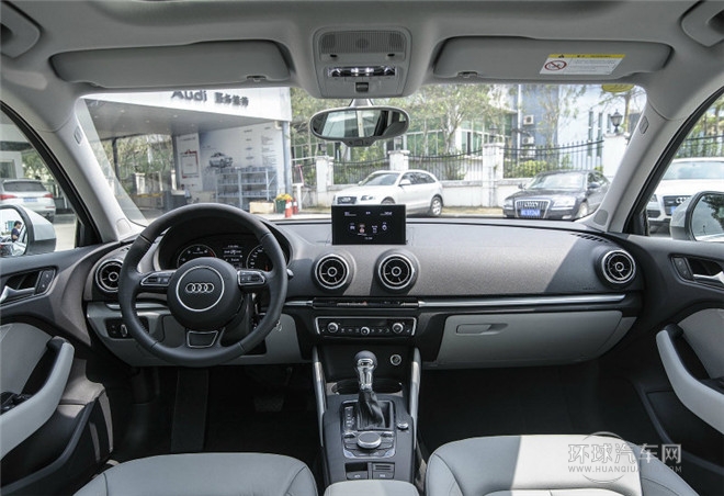 2015款 Sportback 40 TFSI 自動(dòng)豪華型