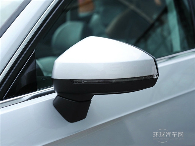 2015款 Sportback 40 TFSI 自動豪華型