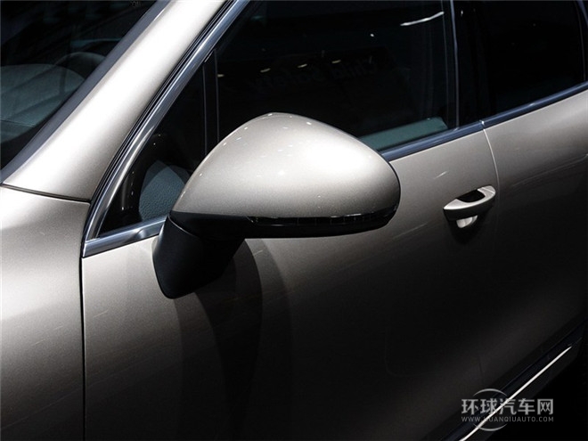 2015款 3.0TSI V6 耀銳限量版