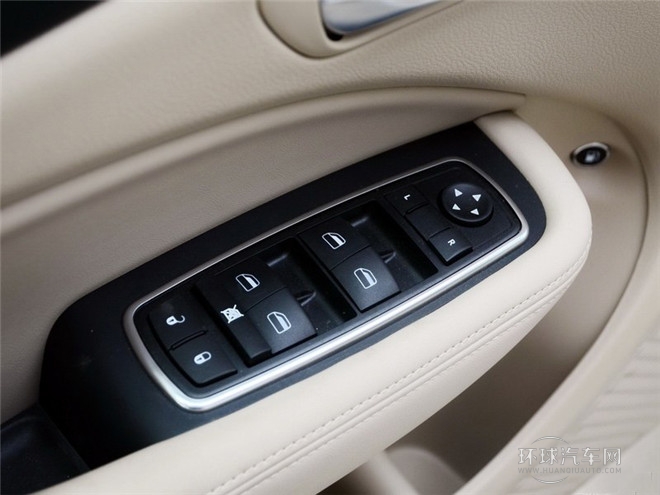 2015款 1.4T 手動勁享版