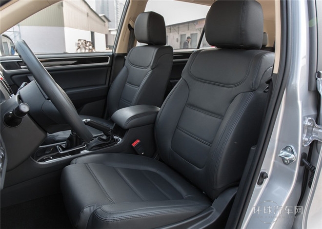 2015款 1.8L 手動精英型