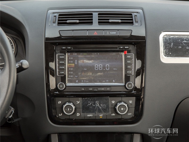 2015款 1.8L 手動(dòng)精英型