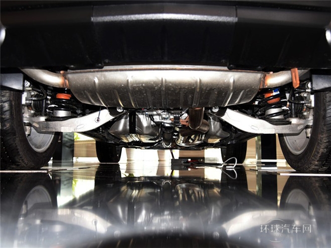 2015款 3.0L 領先型