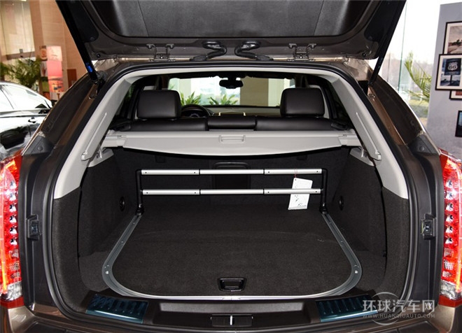 2015款 3.0L 領先型