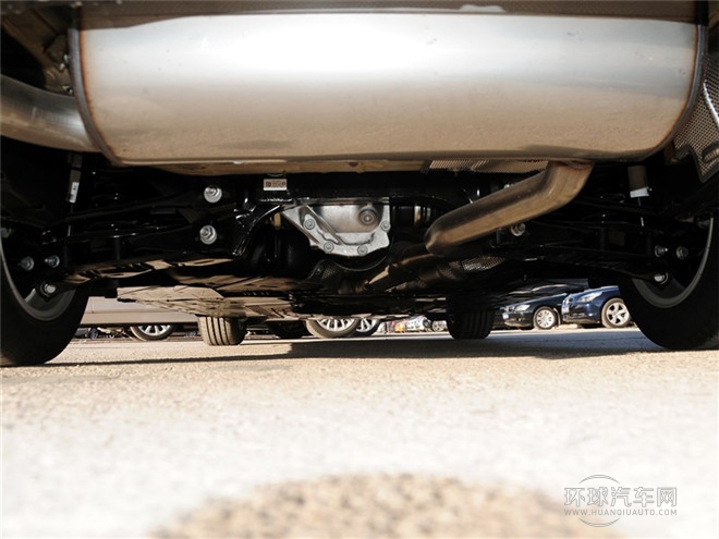 2015款 320i 領(lǐng)先型