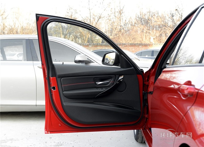 2015款 320i 設計套裝型