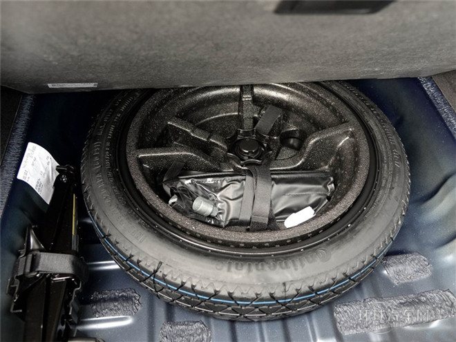 2015款 328i xDrive 設(shè)計套裝型