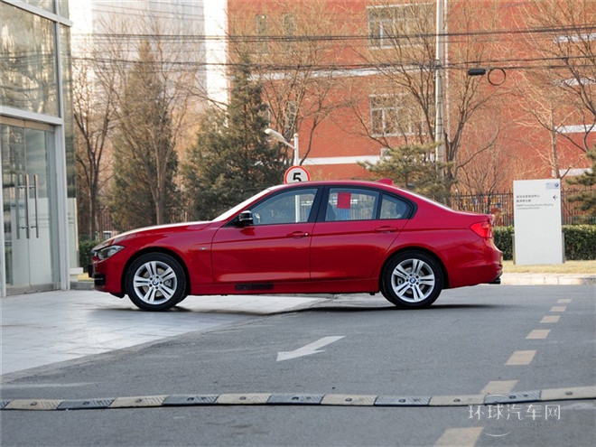 2015款 328i 設(shè)計套裝型