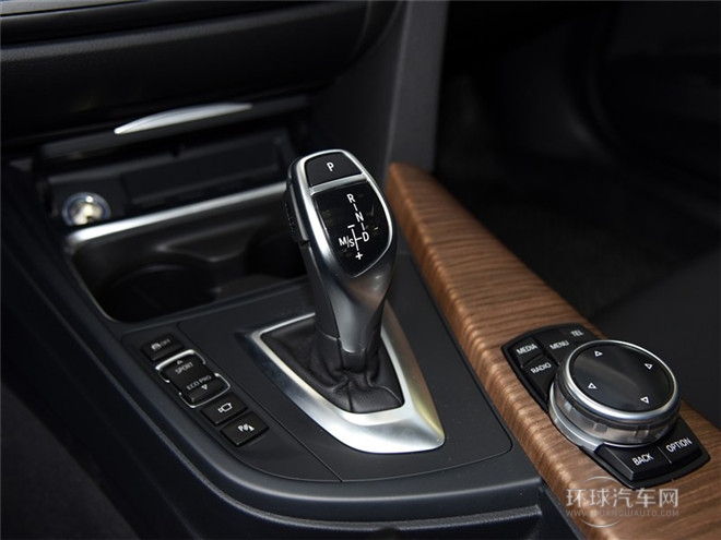 2015款 335i 設計套裝型