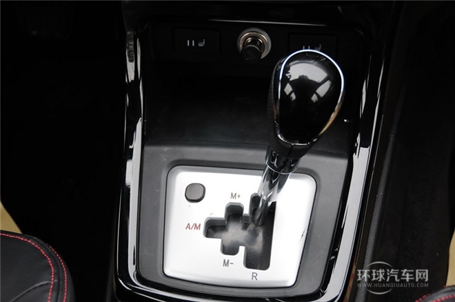 2015款 1.5L 自動豪華型