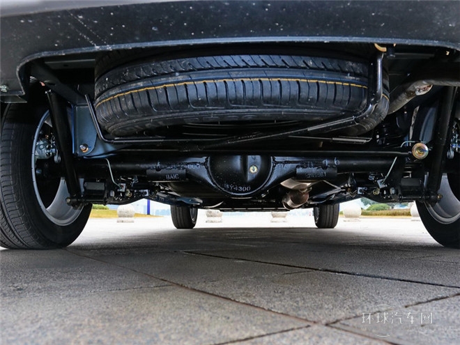 2015款 1.5L 自動舒適型