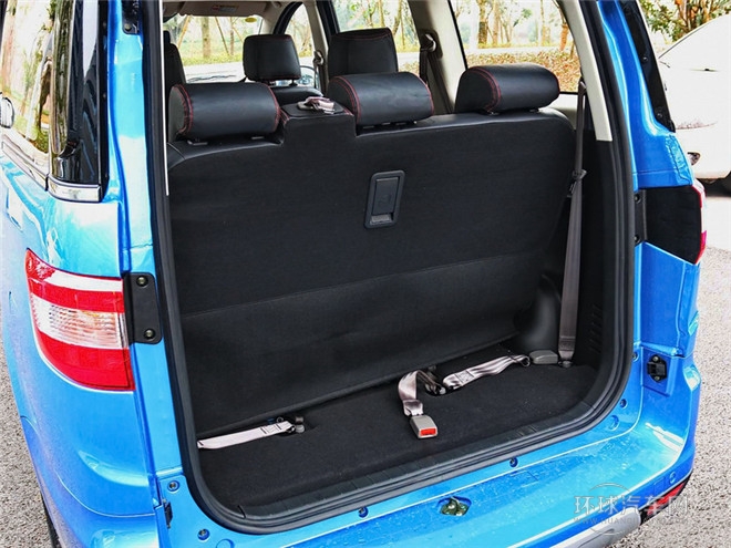 2015款 1.5L 自動舒適型