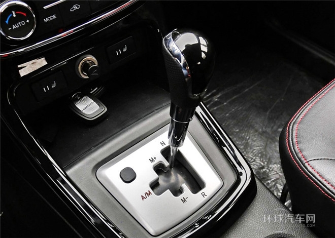2015款 1.5L 自動舒適型
