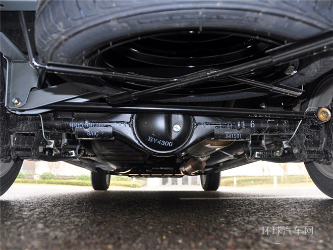 2015款 1.5L 自動(dòng)尊貴型