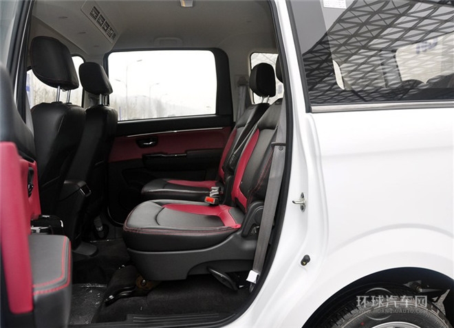 2015款 1.5L 自動(dòng)尊貴型