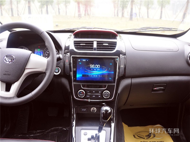 2015款 1.5L 自動尊貴型