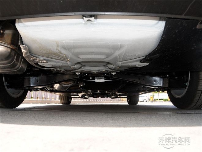 2015款 1.6L 手動(dòng)領(lǐng)先型