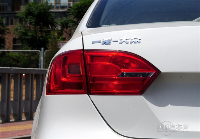 2015款 1.6L 手動領先型