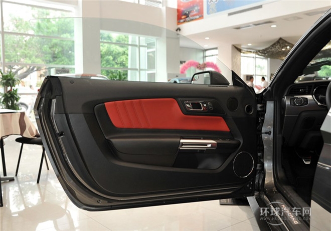 2015款 5.0L GT 性能版