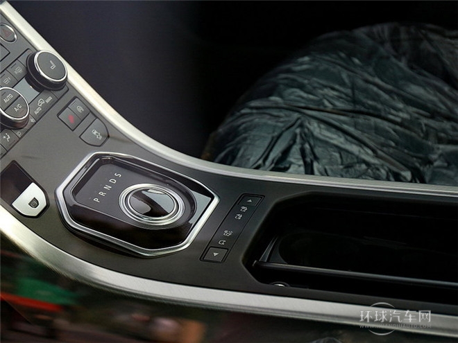 2015款 2.0T 五門致享版