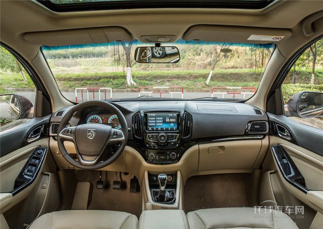 2015款 1.8L 手動豪華導航ESP版 7座